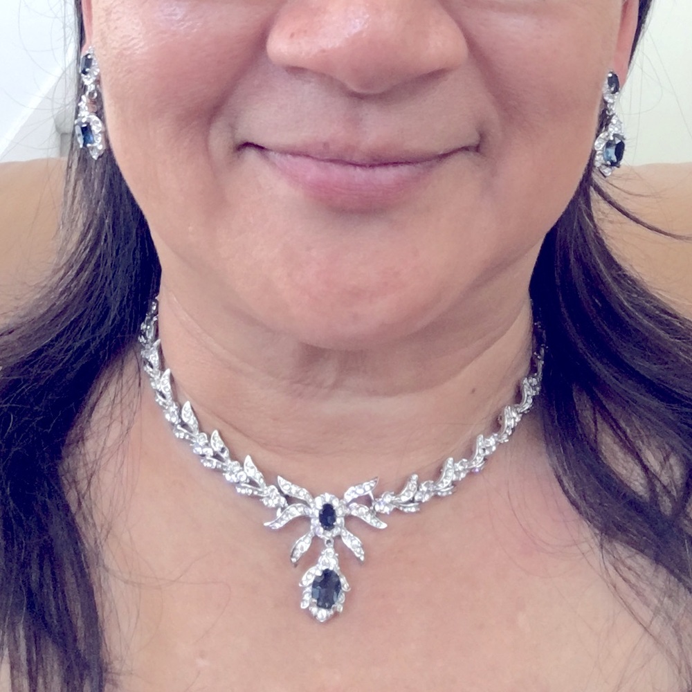 A Set of Absolutely Stunning Simulated Diamond & Sapphire Necklace & Earrings - Picture 3 of 15